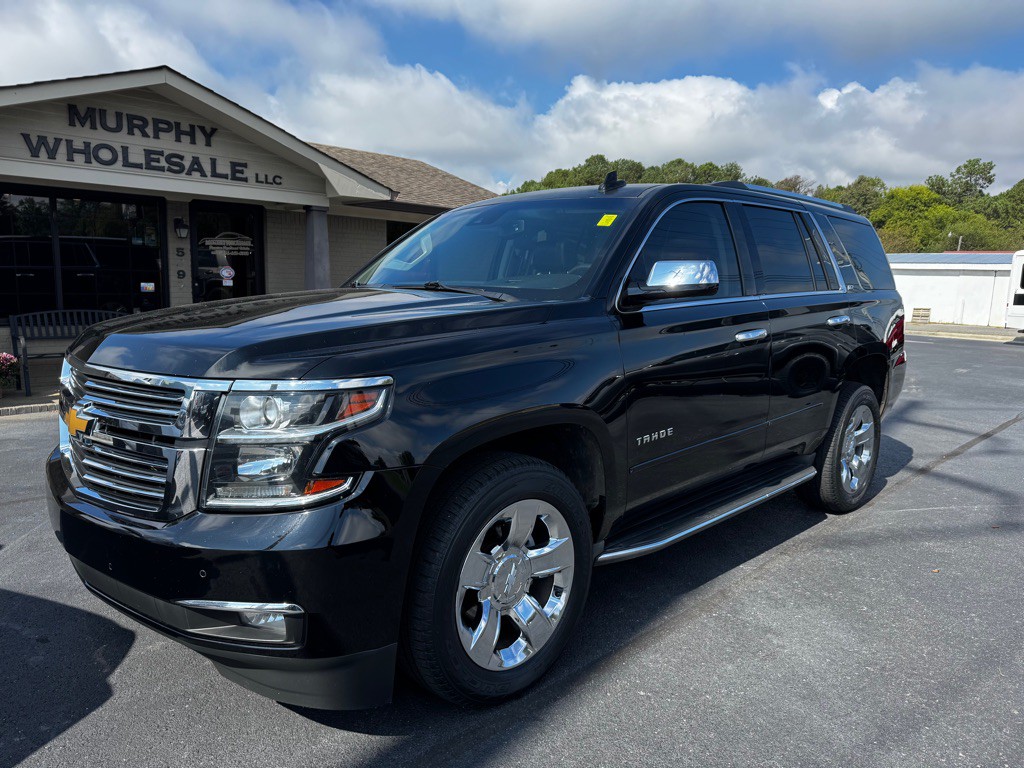 2016 Chevrolet Tahoe Image 2