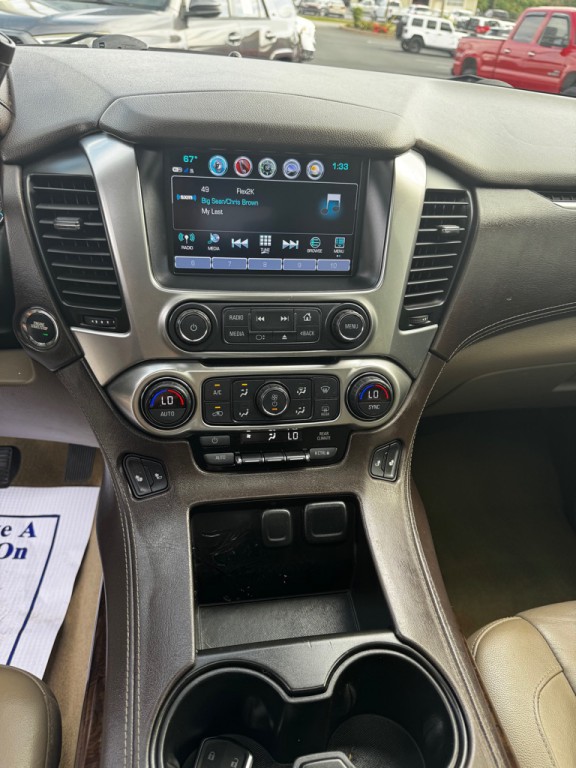 2017 Chevrolet Tahoe Image 13