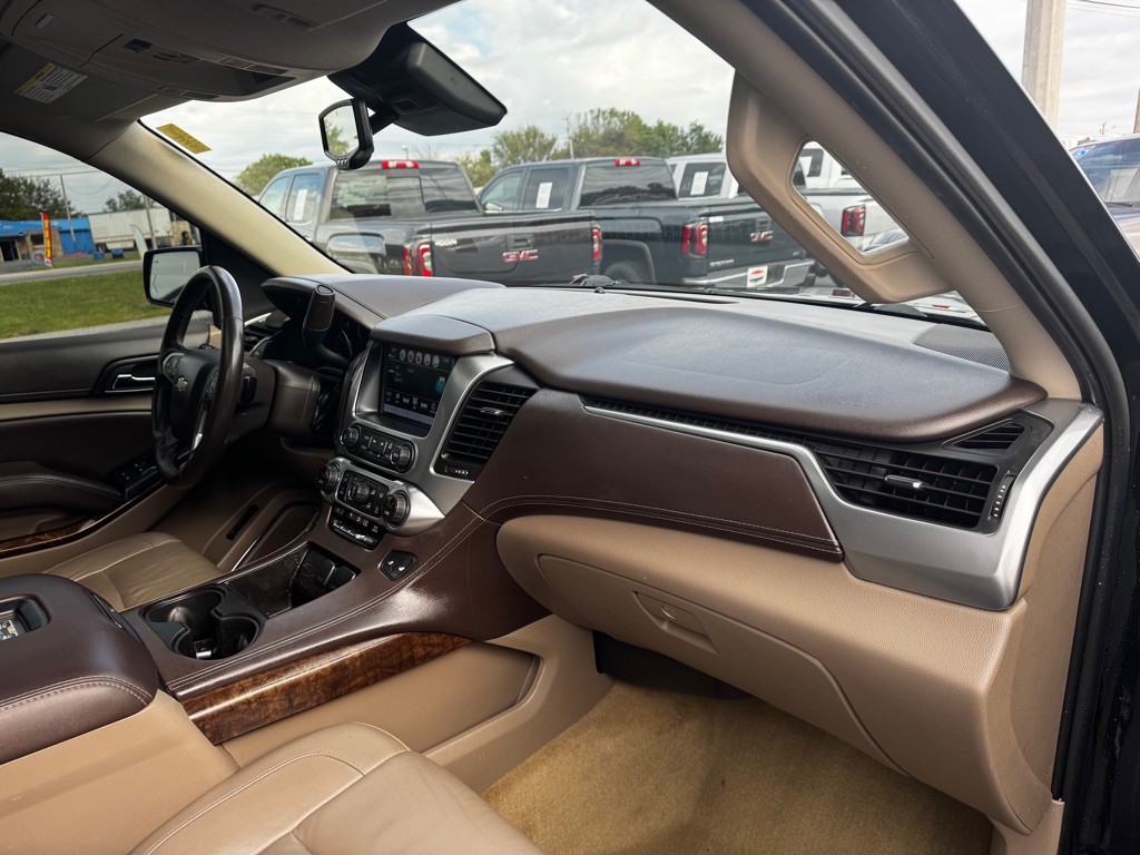 2017 Chevrolet Tahoe Image 22