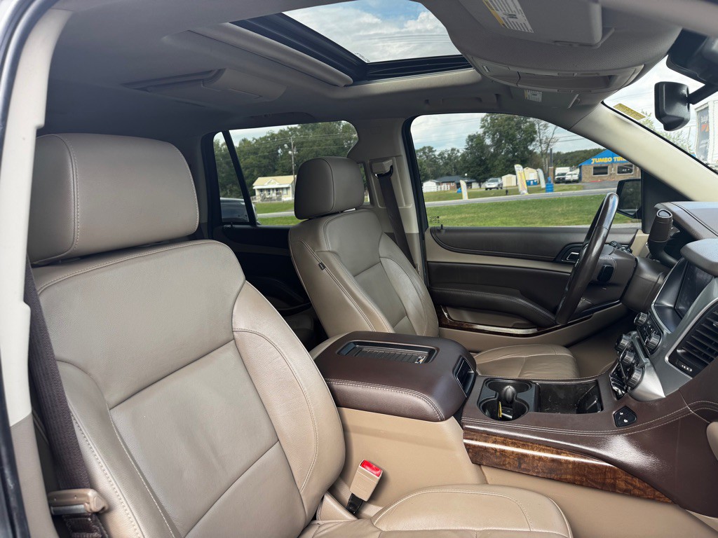 2017 Chevrolet Tahoe Image 23