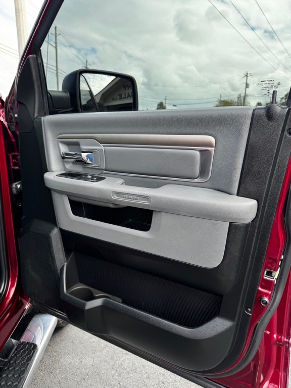 2018 RAM 1500 Image 24