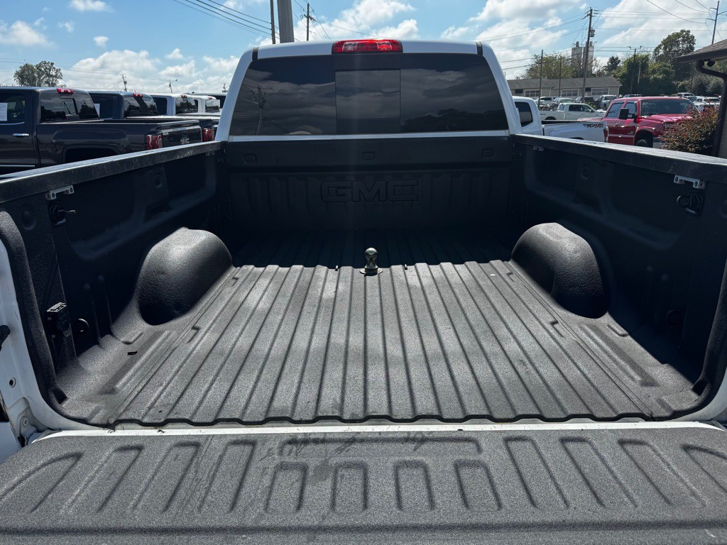 2018 GMC Sierra Image 5