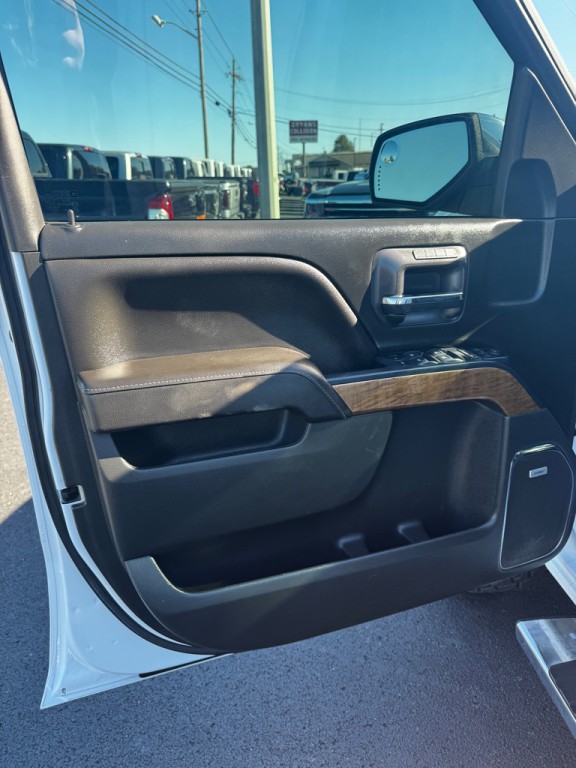 2017 Chevrolet Silverado 1500 Image 15
