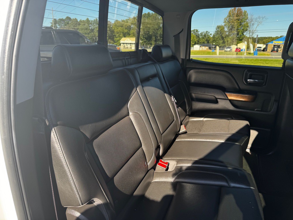 2017 Chevrolet Silverado 1500 Image 19