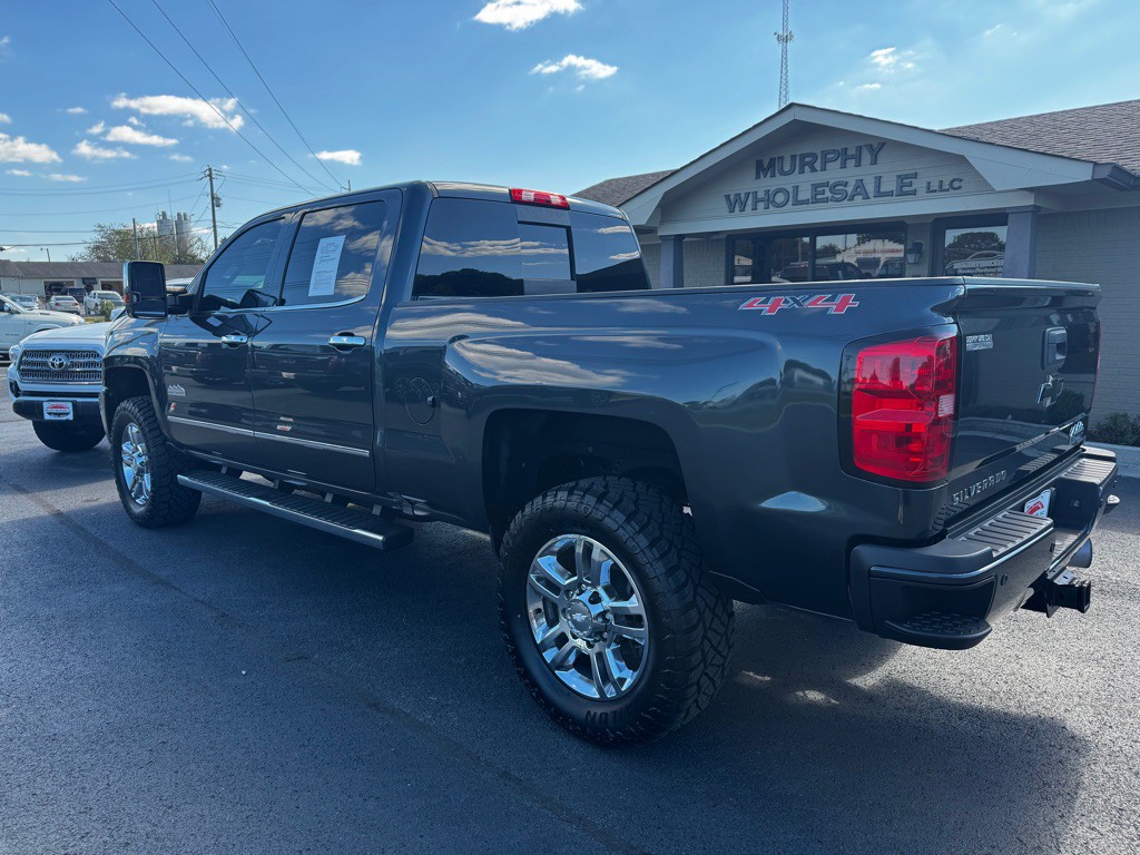 2018 Chevrolet Silverado 1500 Image 3