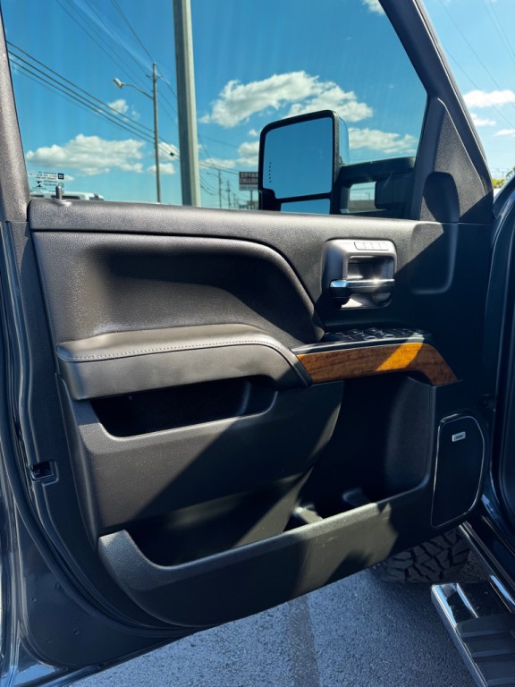 2018 Chevrolet Silverado 1500 Image 15