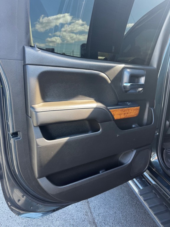2018 Chevrolet Silverado 1500 Image 17