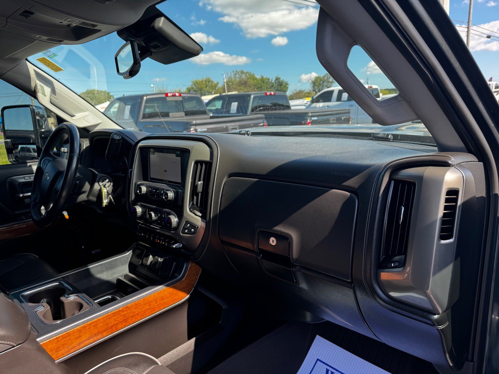 2018 Chevrolet Silverado 1500 Image 22