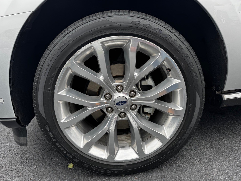 2019 Ford Expedition Image 9