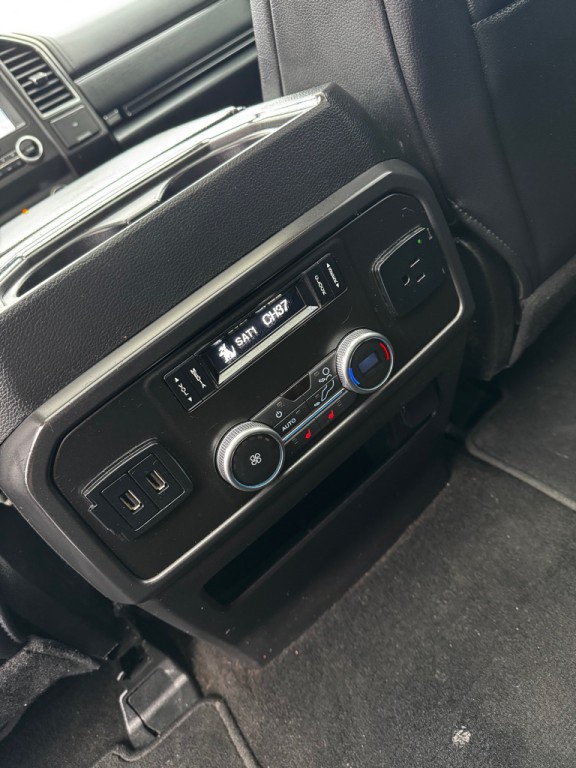2019 Ford Expedition Image 16