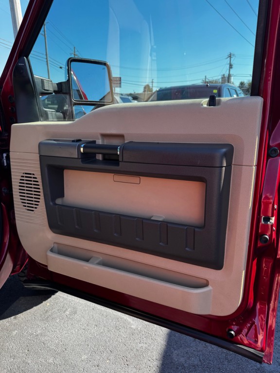 2014 Ford F-250 Image 24