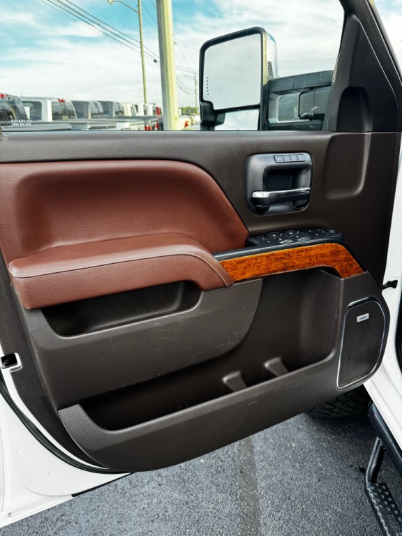 2015 Chevrolet Silverado 1500 Image 15