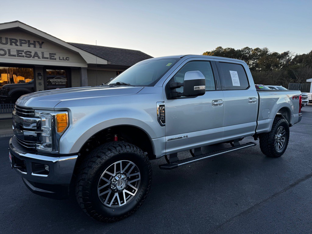 2017 Ford F-250 Image 2