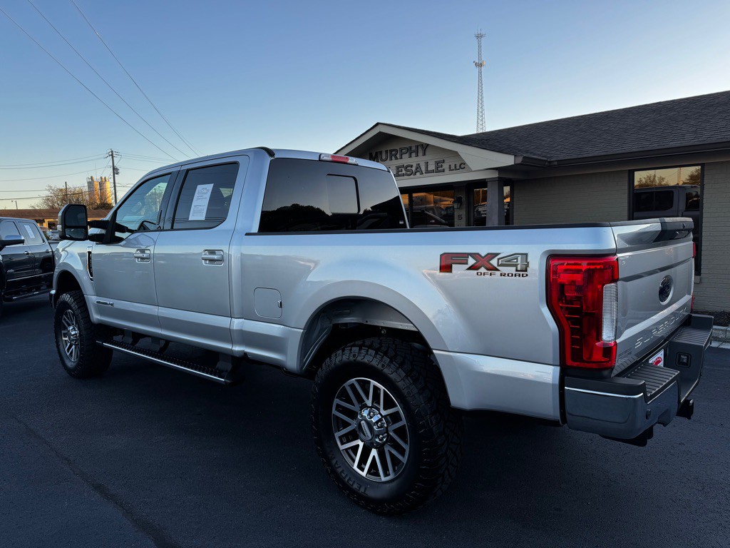 2017 Ford F-250 Image 4