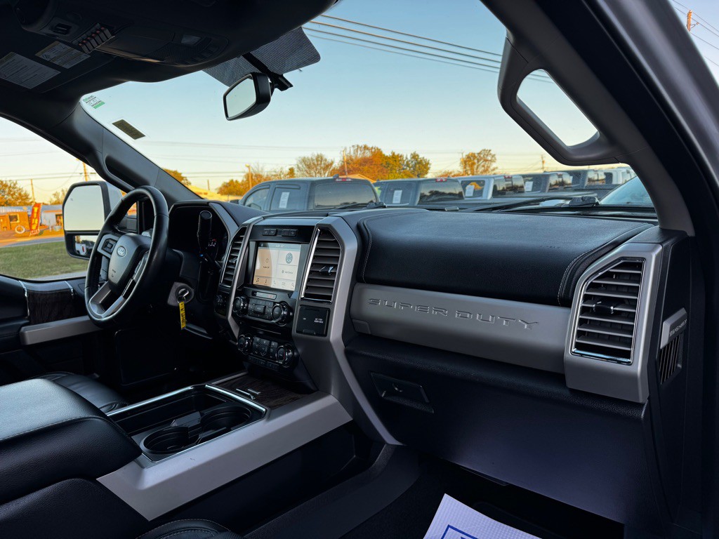 2017 Ford F-250 Image 23