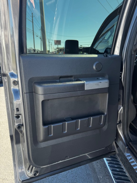 2012 Ford F-250 Image 17