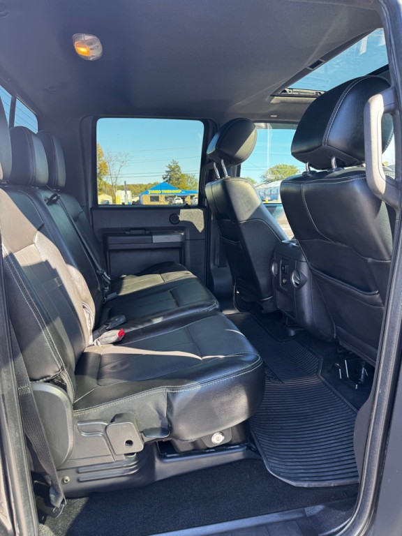 2012 Ford F-250 Image 18