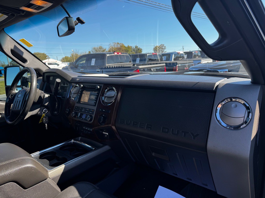 2012 Ford F-250 Image 22