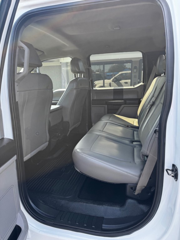2018 Ford F-350 Image 15