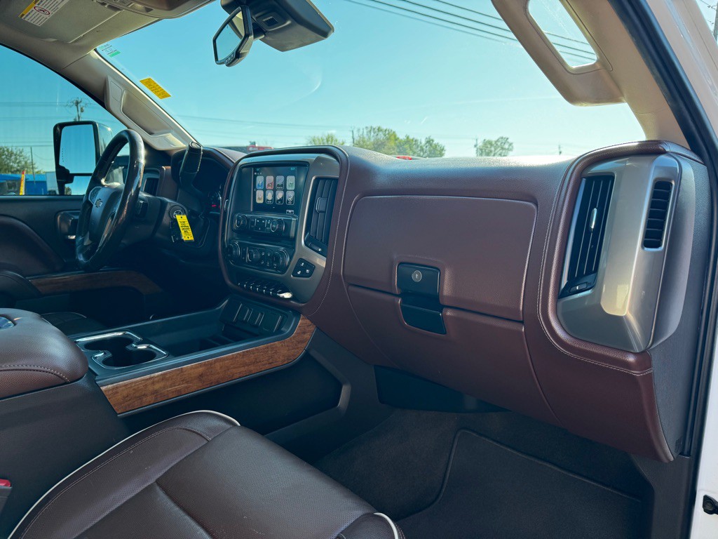 2018 Chevrolet Silverado 1500 Image 22