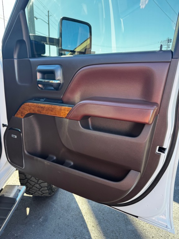 2018 Chevrolet Silverado 1500 Image 25