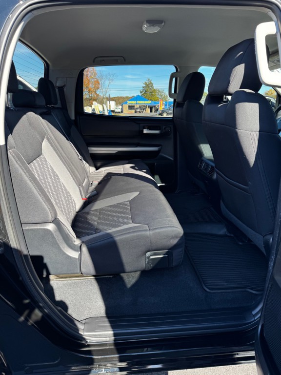 2019 Toyota Tundra Image 18