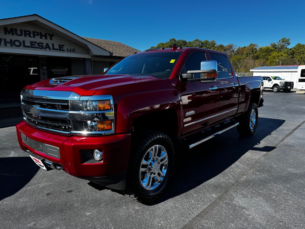 2018 Chevrolet Silverado 1500 Image 2