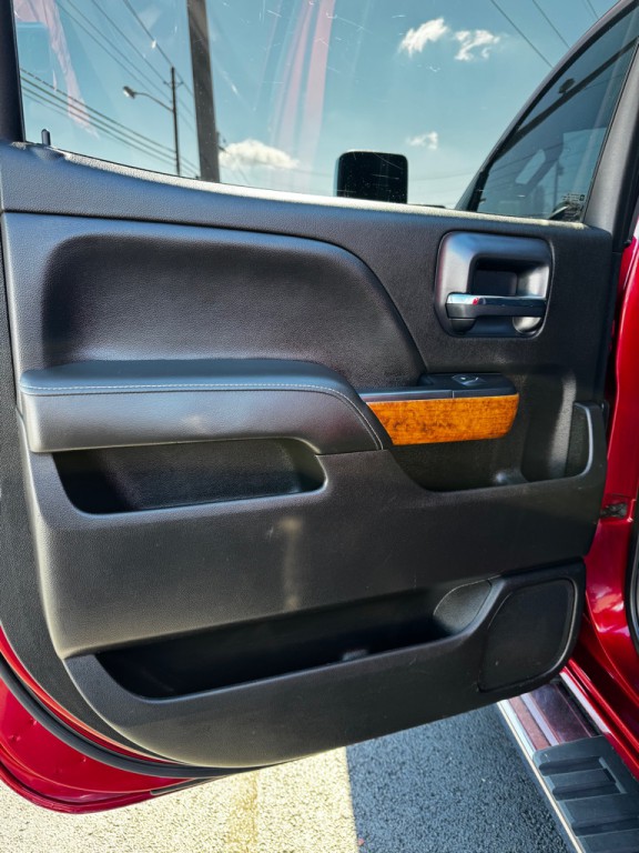 2018 Chevrolet Silverado 1500 Image 17