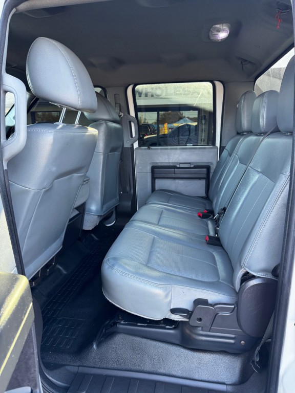 2015 Ford F-350 Image 15