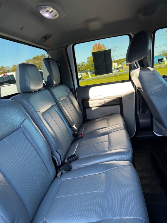 2015 Ford F-350 Image 18