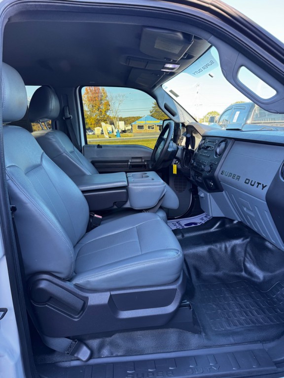 2015 Ford F-350 Image 21