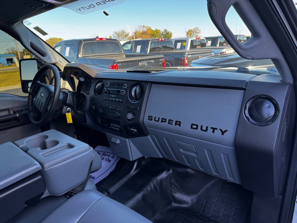 2015 Ford F-350 Image 22