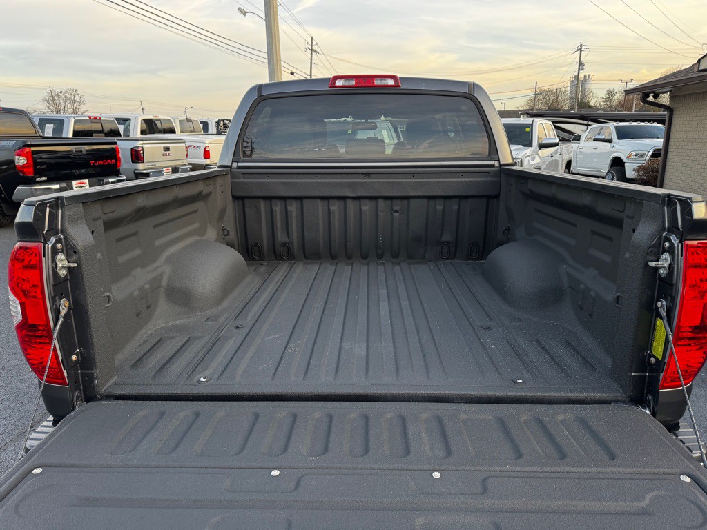 2014 Toyota Tundra Image 5