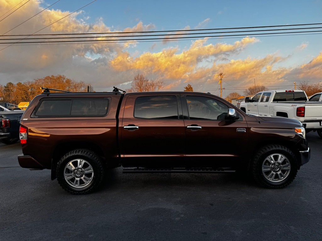 2015 Toyota Tundra Image 7