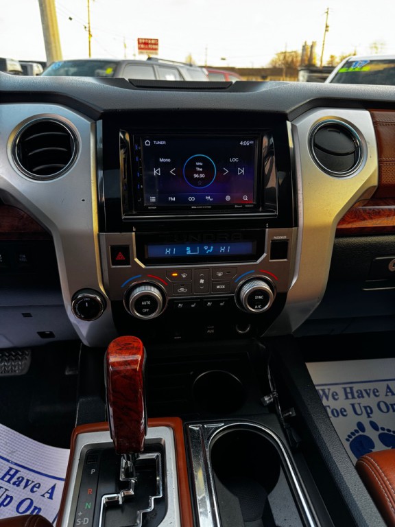 2015 Toyota Tundra Image 14