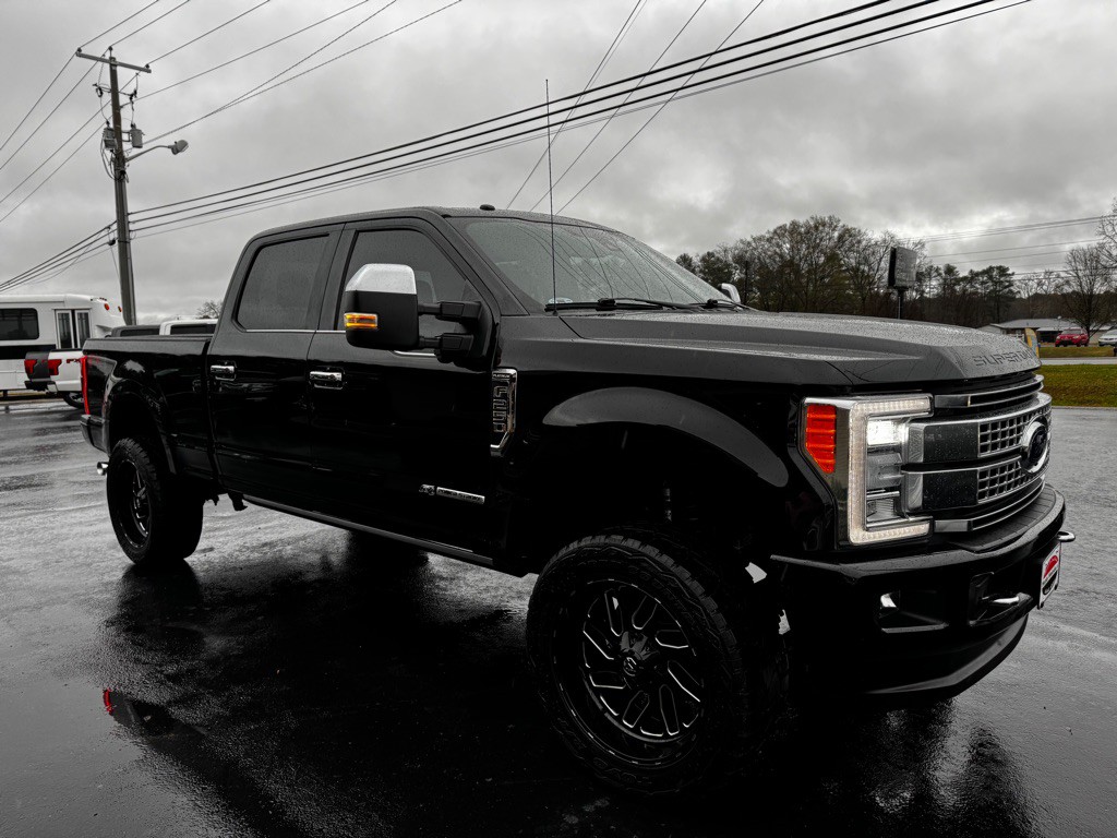 2017 Ford F-250 Image 8