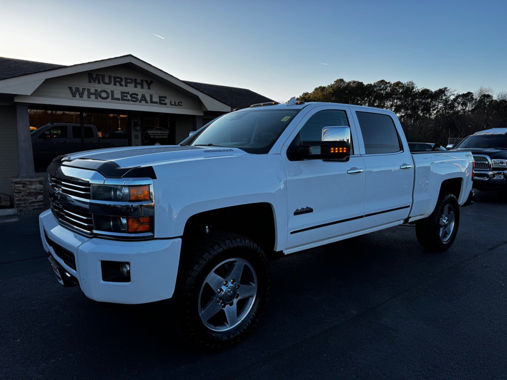 2016 Chevrolet Silverado 1500 Image 2