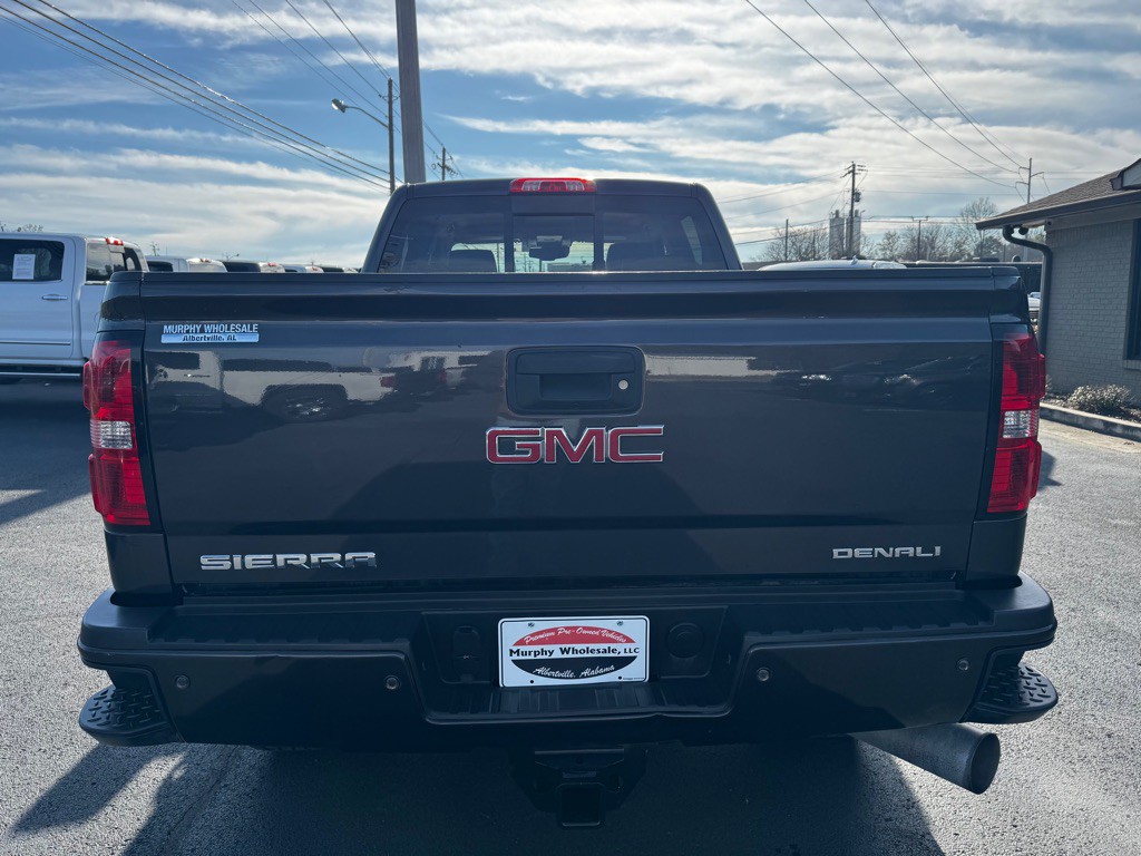 2015 GMC Sierra Image 4