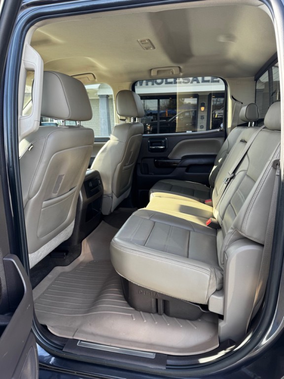 2015 GMC Sierra Image 16