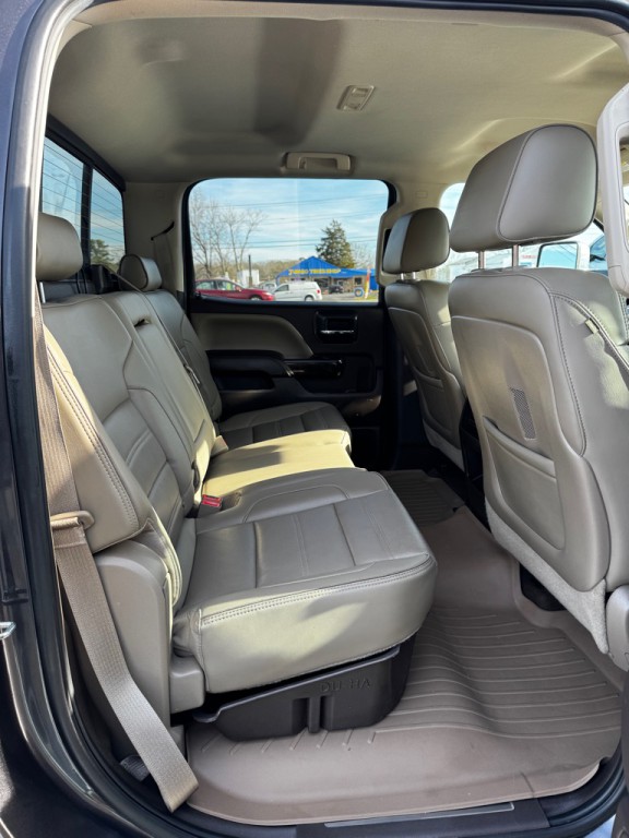 2015 GMC Sierra Image 18