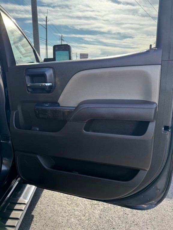 2015 GMC Sierra Image 21