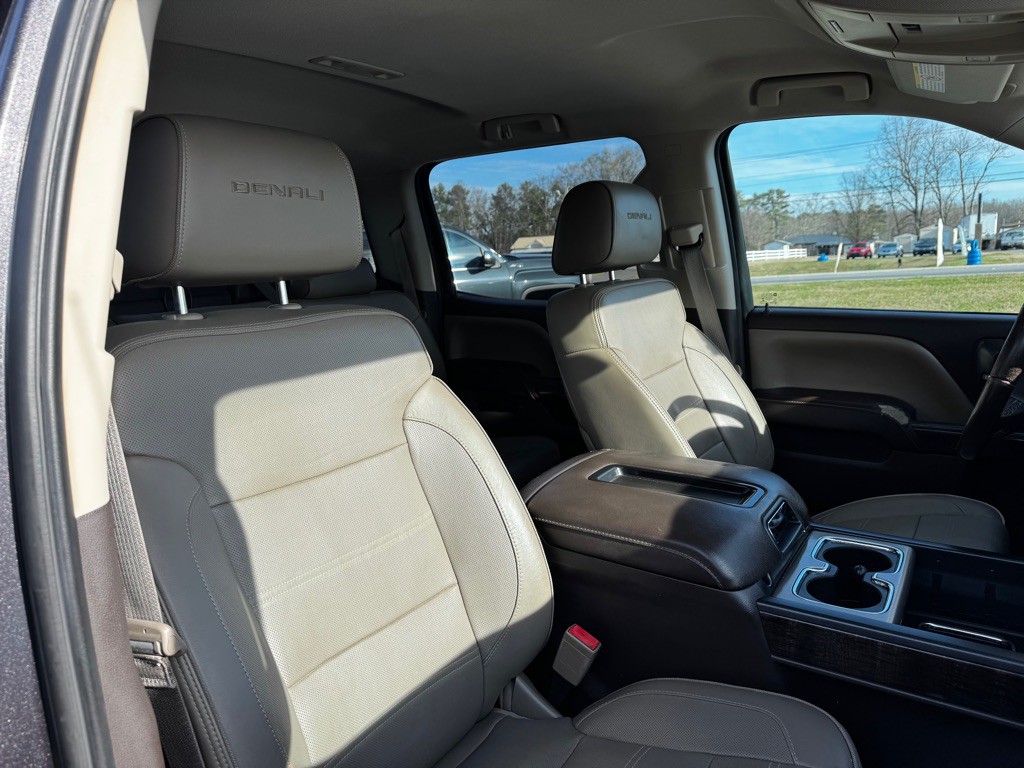 2015 GMC Sierra Image 24