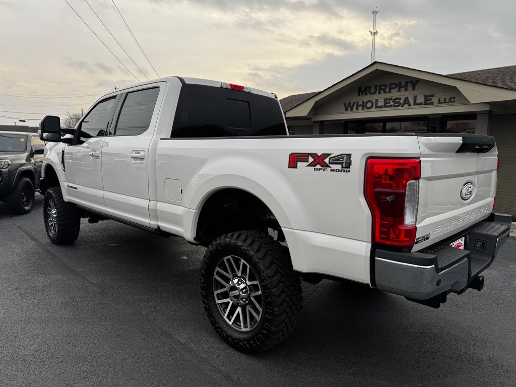 2017 Ford F-250 Image 3