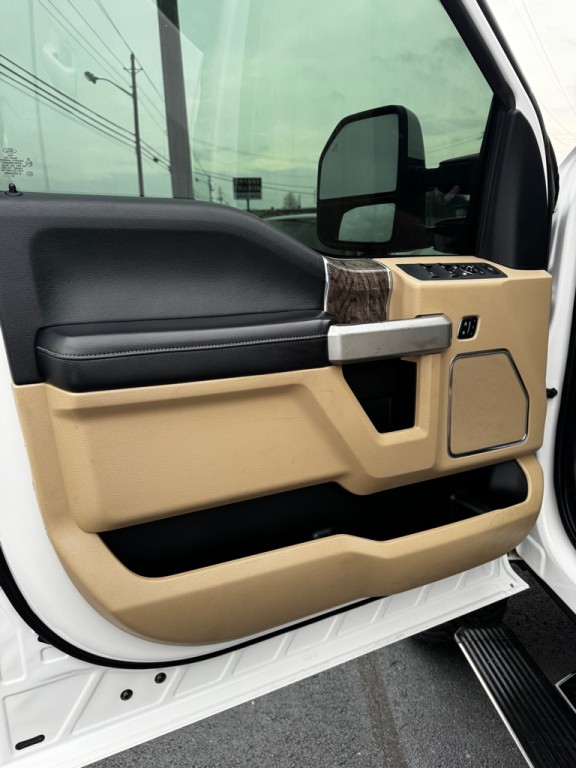 2017 Ford F-250 Image 15