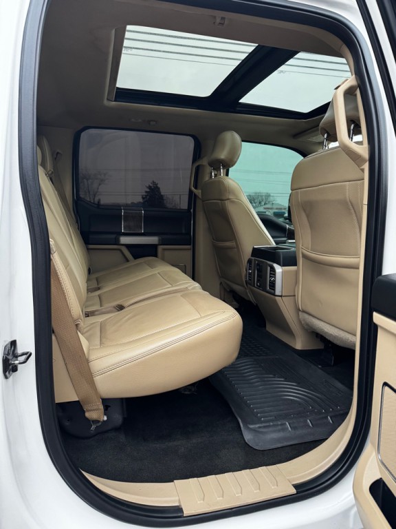 2017 Ford F-250 Image 19