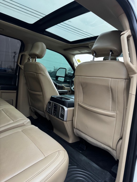2017 Ford F-250 Image 21