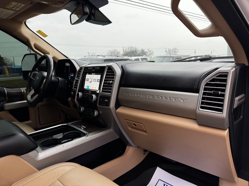 2017 Ford F-250 Image 24