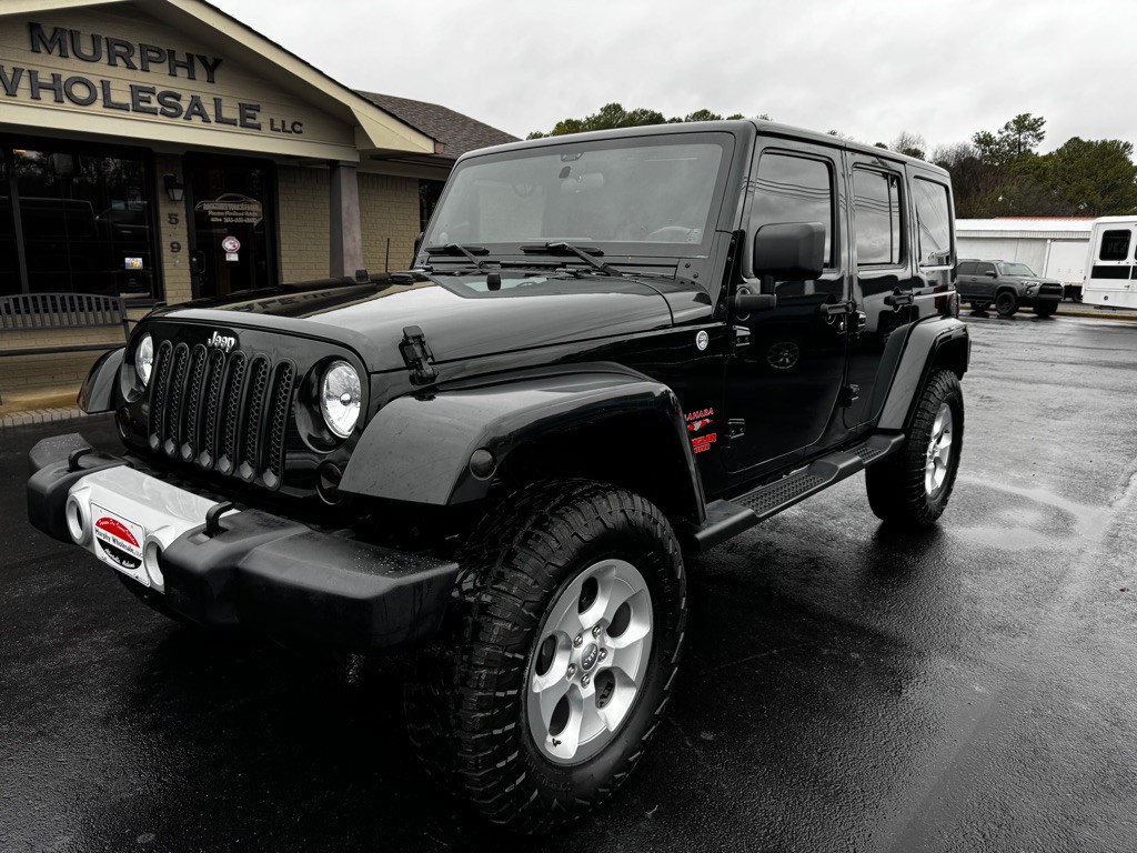 2012 Jeep Wrangler Unlimited Image 2