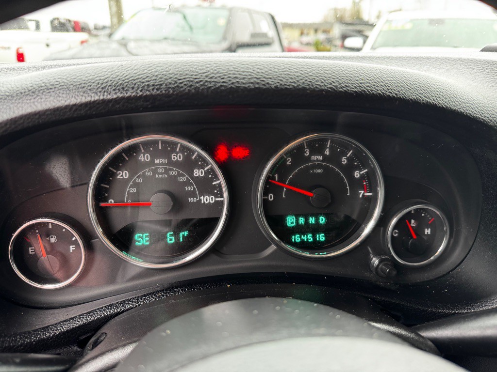 2012 Jeep Wrangler Unlimited Image 12