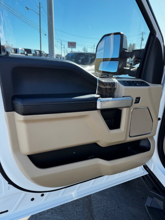 2017 Ford F-250 Image 15